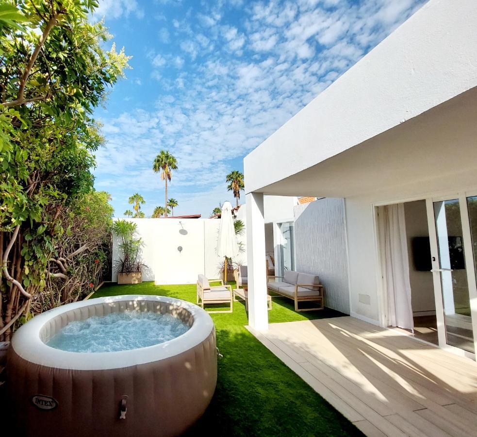 Bungalow De Diseno Hidromasajes Terraza Y Piscina. ซานบาร์โตโลเม ภายนอก รูปภาพ