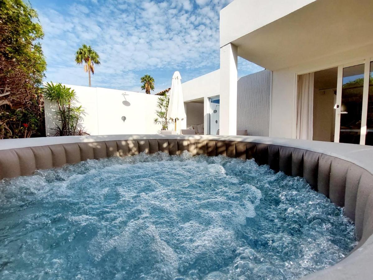 Bungalow De Diseno Hidromasajes Terraza Y Piscina. ซานบาร์โตโลเม ภายนอก รูปภาพ