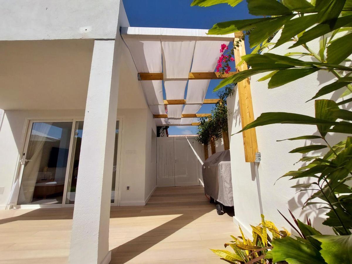 Bungalow De Diseno Hidromasajes Terraza Y Piscina. ซานบาร์โตโลเม ภายนอก รูปภาพ